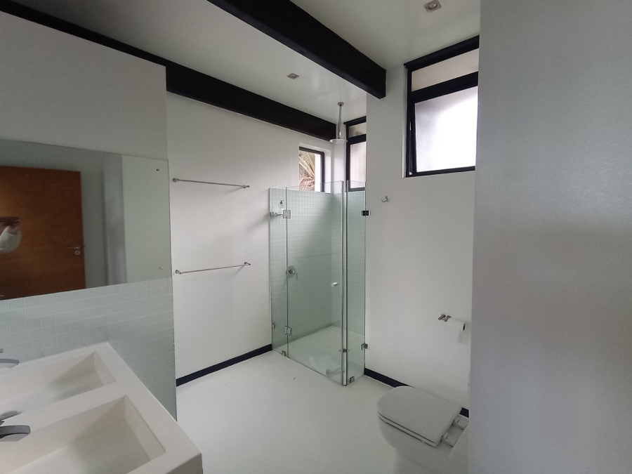 To Let  Bedroom Property for Rent in Camps Bay Western Cape